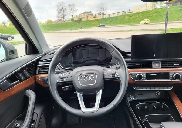 Audi A4 cena 140000 przebieg: 20641, rok produkcji 2022 z Tczew małe 379